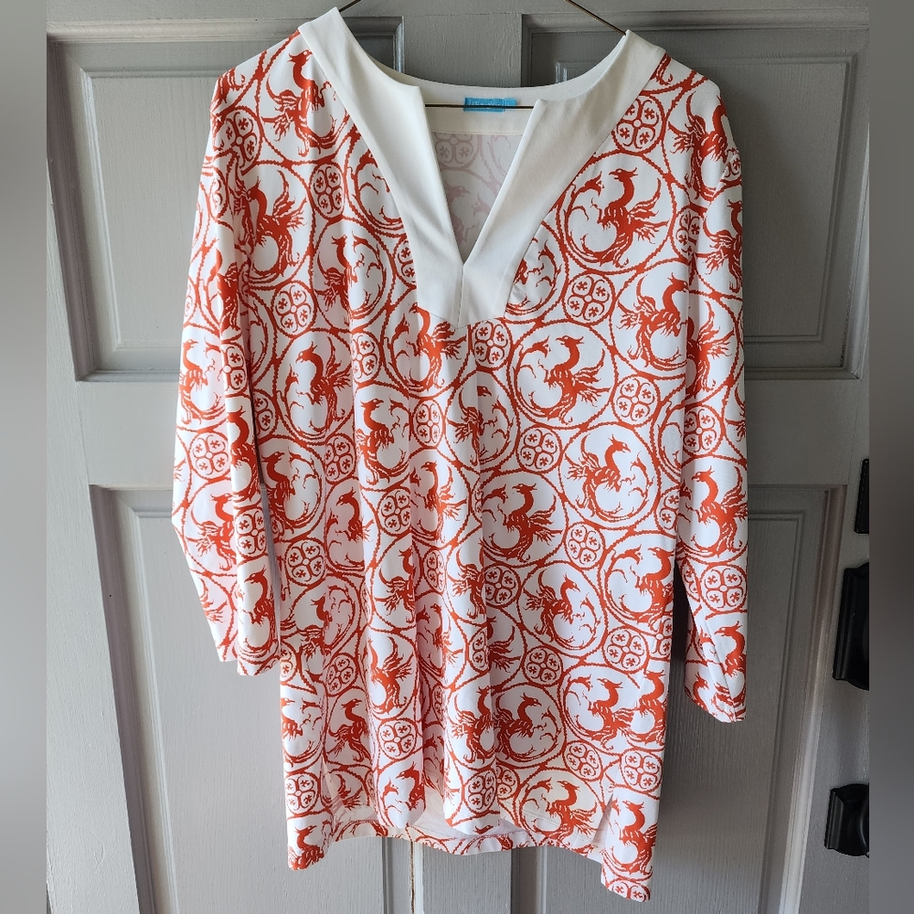 J. Mclaughlin orange Celtic dragon top tunic Size Large